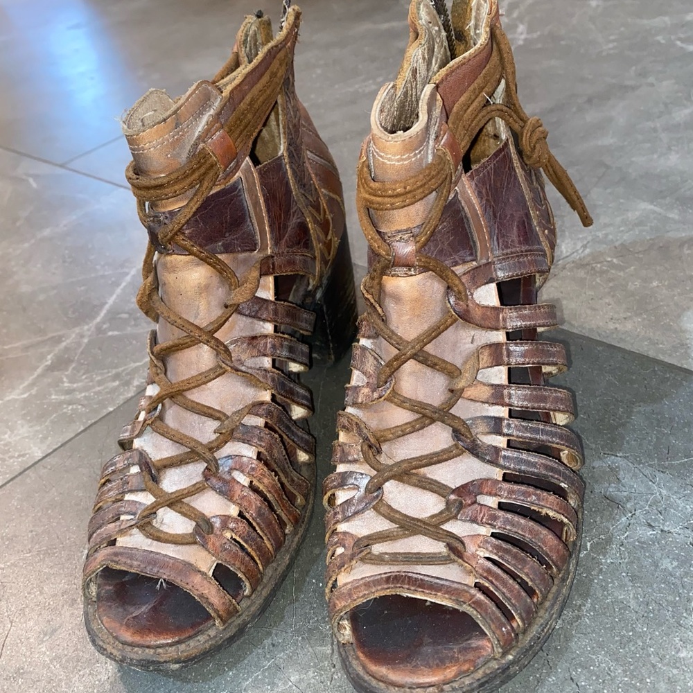 Genuine leather free bird heeled sandals